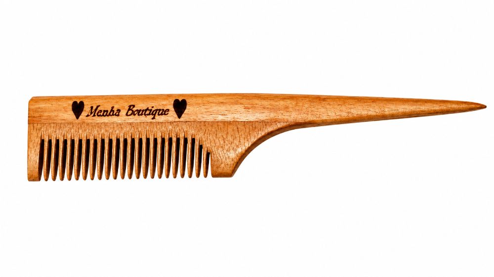 Tail comb